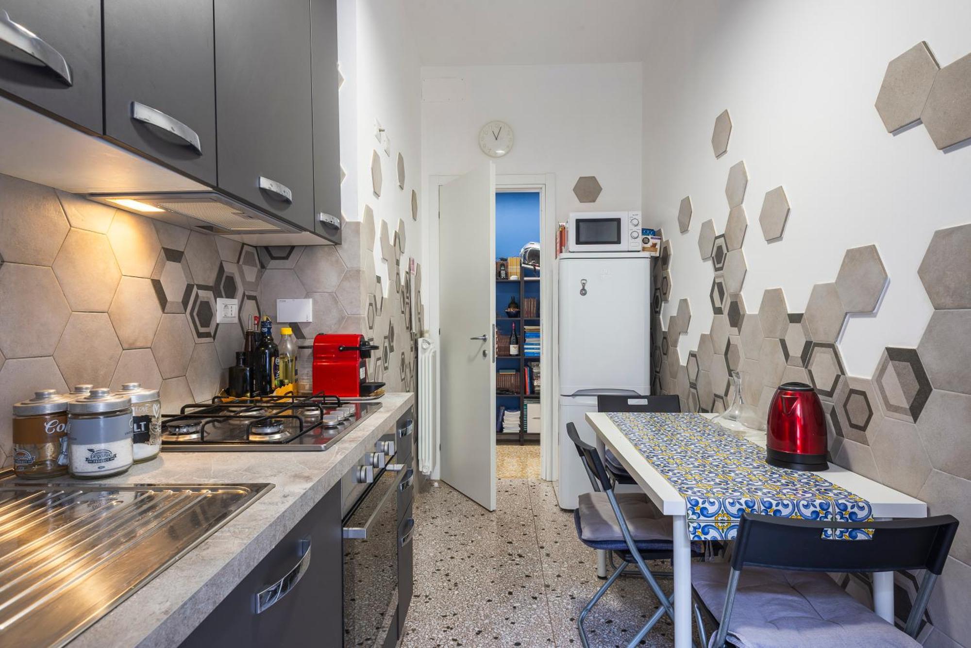 Coriolanus Apartment